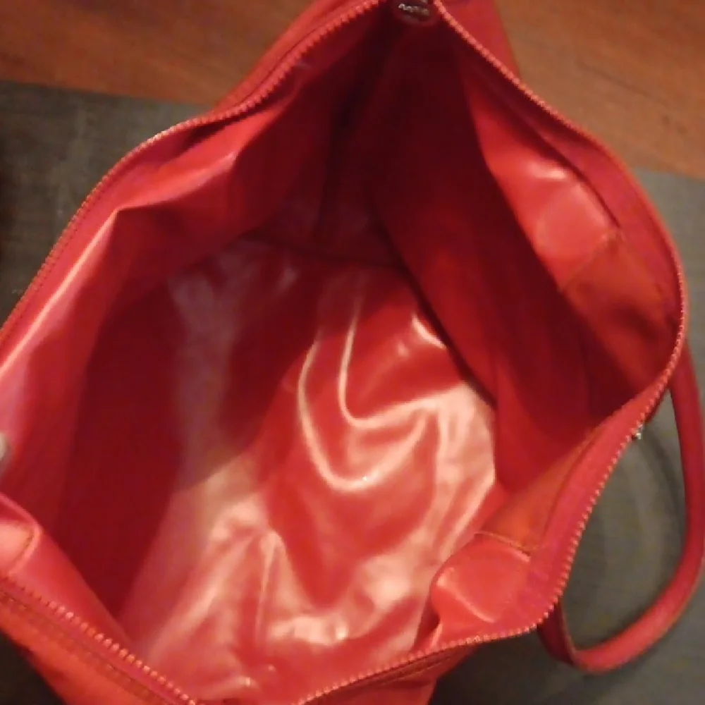 Longchamp Le Pliage Red Tote Bag EUC - Picture 9 of 14